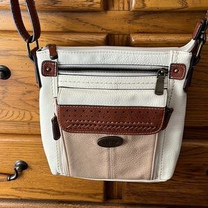 BOC Crossbody